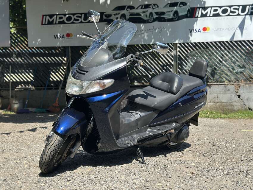 Suzuki Burgman 400 2001