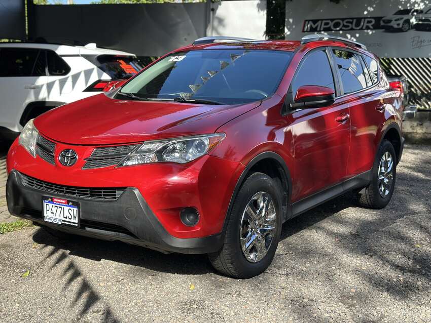 Toyota RAV4 2013 LE FWD